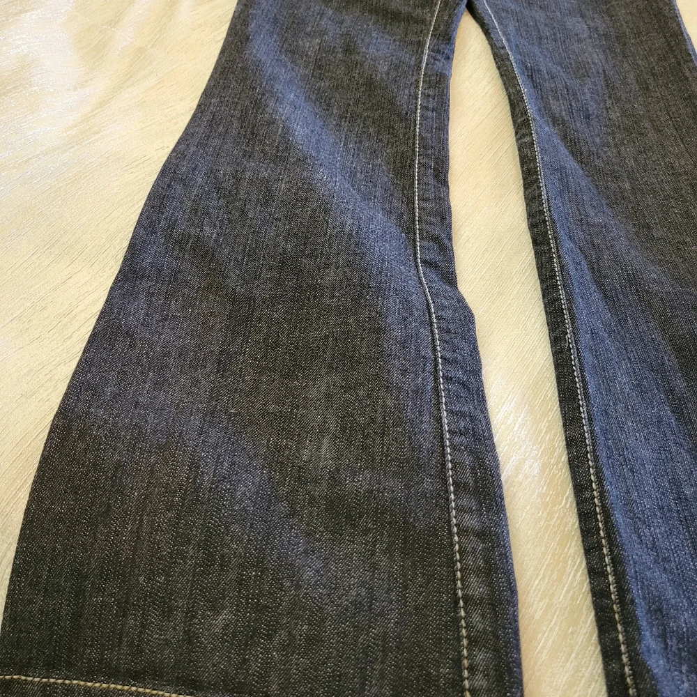 Cache Jeans - Picture 5 of 7